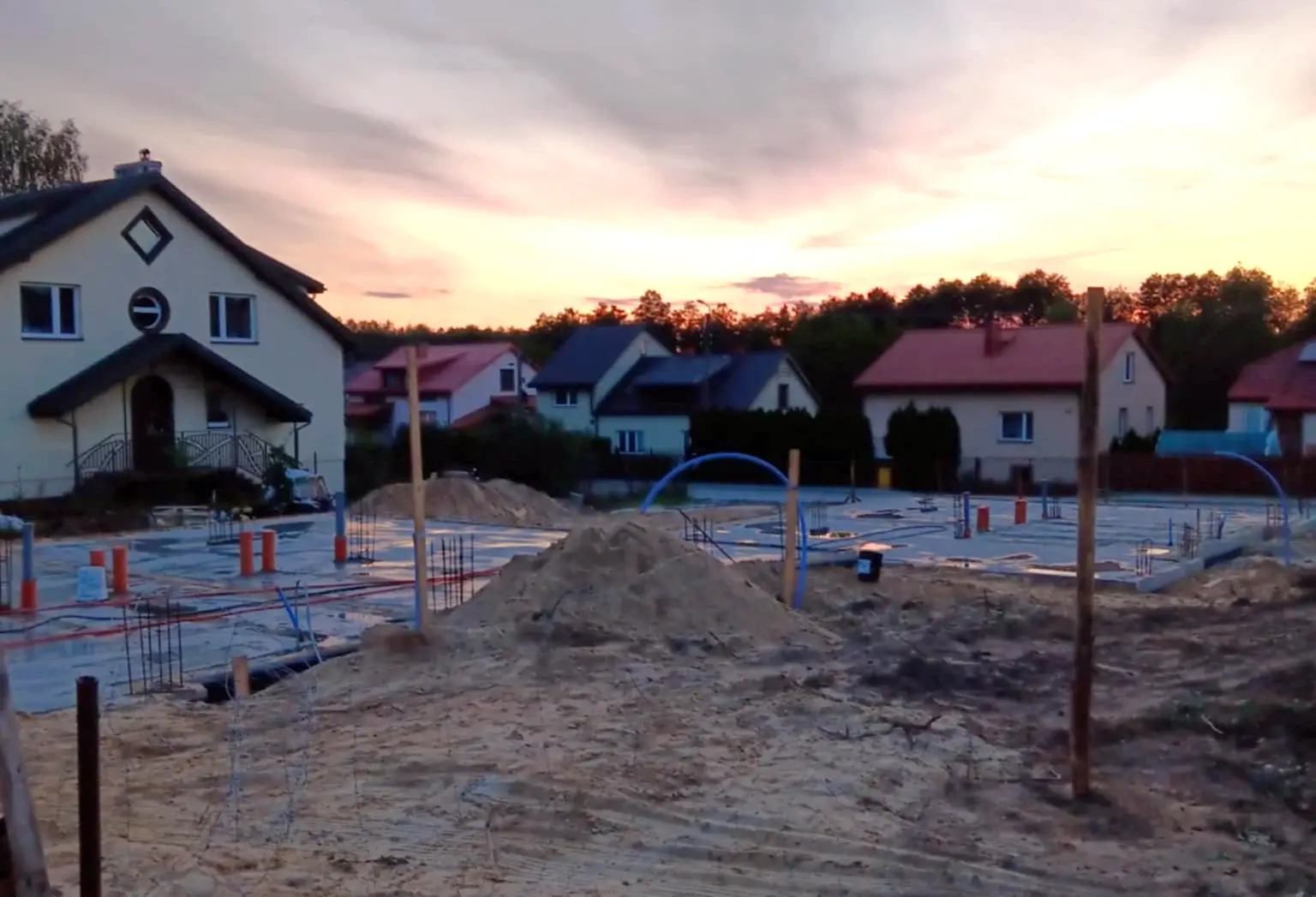 Zalanie fundamentów – Mieszkania bezczynszowe Mrozy ul. Spokojna, lipiec 2024